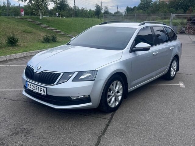 Сірий Шкода Октавія, об'ємом двигуна 1.6 л та пробігом 235 тис. км за 14500 $, фото 1 на Automoto.ua