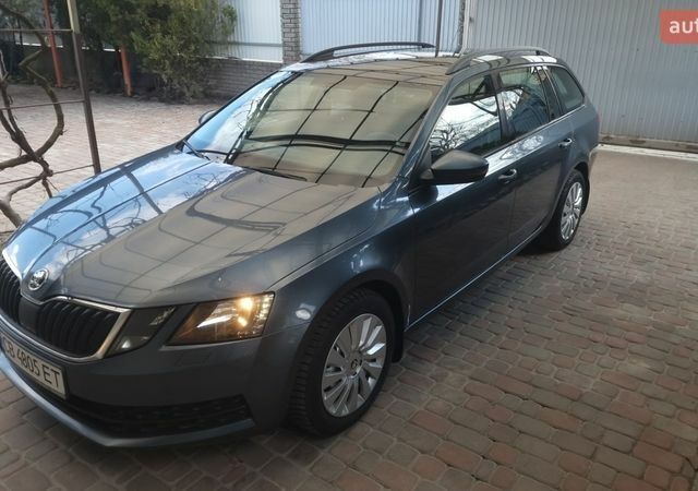 Сірий Шкода Октавія, об'ємом двигуна 1.4 л та пробігом 297 тис. км за 13900 $, фото 1 на Automoto.ua