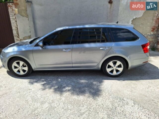 Сірий Шкода Октавія, об'ємом двигуна 1.6 л та пробігом 255 тис. км за 13300 $, фото 1 на Automoto.ua