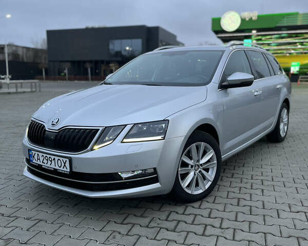 Сірий Шкода Октавія, об'ємом двигуна 1.97 л та пробігом 279 тис. км за 15400 $, фото 1 на Automoto.ua