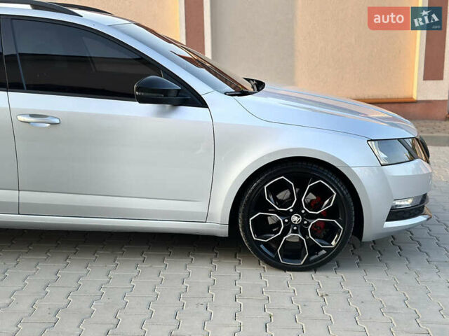 Сірий Шкода Октавія, об'ємом двигуна 1.97 л та пробігом 240 тис. км за 15550 $, фото 1 на Automoto.ua