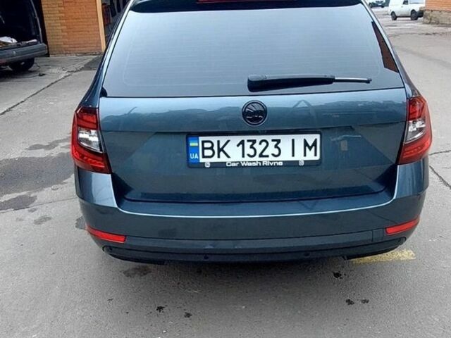 Серый Шкода Октавия, объемом двигателя 1.97 л и пробегом 252 тыс. км за 16750 $, фото 1 на Automoto.ua