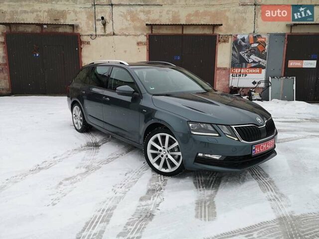 Серый Шкода Октавия, объемом двигателя 1.8 л и пробегом 265 тыс. км за 15500 $, фото 1 на Automoto.ua