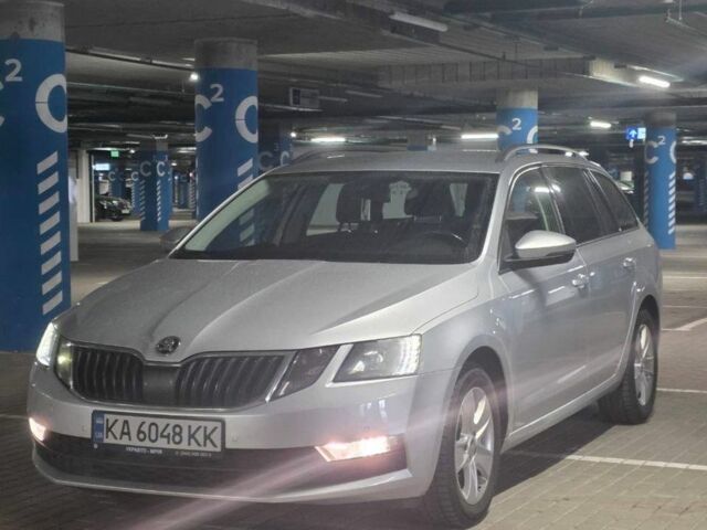 Серый Шкода Октавия, объемом двигателя 1.6 л и пробегом 340 тыс. км за 11500 $, фото 1 на Automoto.ua