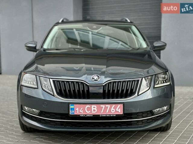 Сірий Шкода Октавія, об'ємом двигуна 1.6 л та пробігом 200 тис. км за 14300 $, фото 1 на Automoto.ua