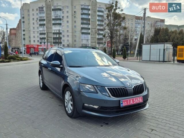 Серый Шкода Октавия, объемом двигателя 1.6 л и пробегом 357 тыс. км за 12900 $, фото 1 на Automoto.ua