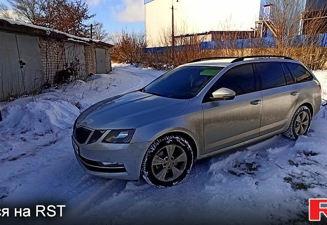 Серый Шкода Октавия, объемом двигателя 2 л и пробегом 291 тыс. км за 15500 $, фото 1 на Automoto.ua