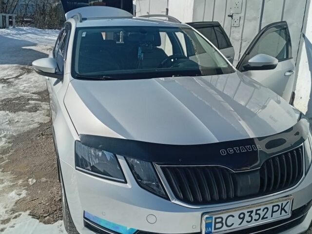 Серый Шкода Октавия, объемом двигателя 1.6 л и пробегом 226 тыс. км за 14250 $, фото 1 на Automoto.ua