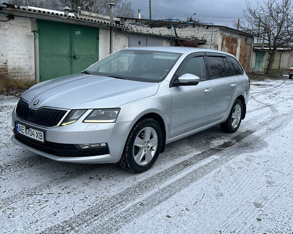 Серый Шкода Октавия, объемом двигателя 1.97 л и пробегом 277 тыс. км за 13300 $, фото 1 на Automoto.ua