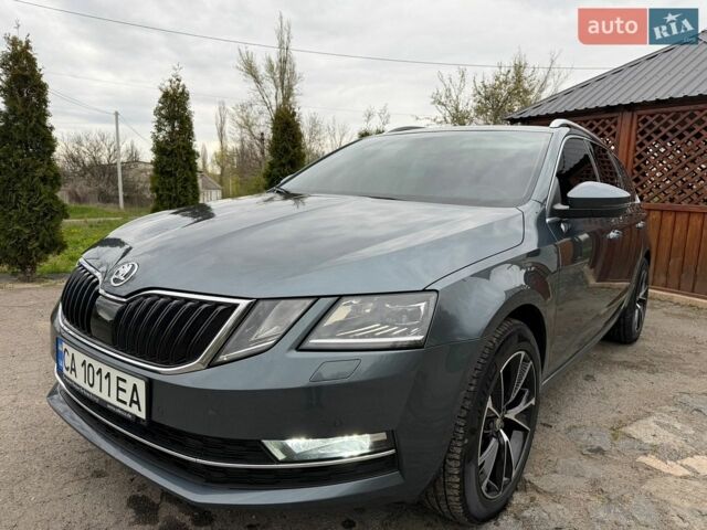 Сірий Шкода Октавія, об'ємом двигуна 2 л та пробігом 160 тис. км за 17300 $, фото 1 на Automoto.ua