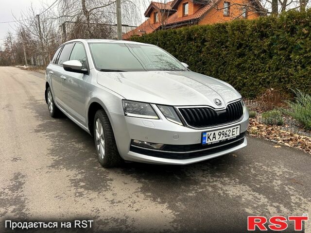 Сірий Шкода Октавія, об'ємом двигуна 2 л та пробігом 123 тис. км за 15900 $, фото 1 на Automoto.ua