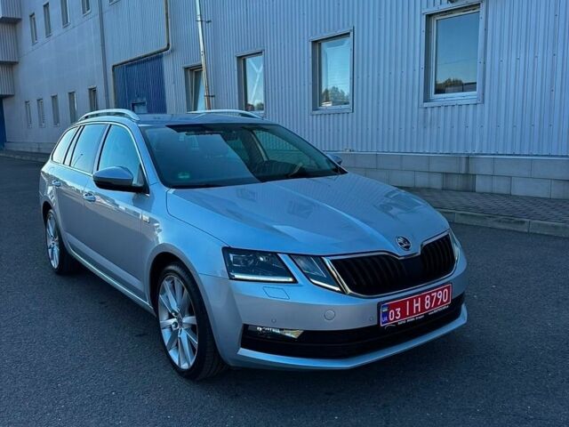 Сірий Шкода Октавія, об'ємом двигуна 2 л та пробігом 232 тис. км за 14400 $, фото 1 на Automoto.ua