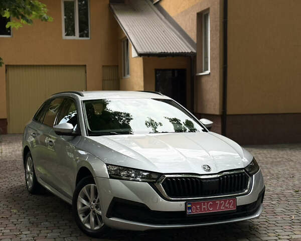 Шкода Октавія 2020 у Тячеве на Automoto.ua Сірий Шкода Октавія, об'ємом двигуна 2 л та пробігом 190 тис. км за 17500 $, фото 1 на Automoto.ua