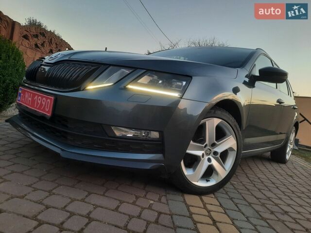 Сірий Шкода Октавія, об'ємом двигуна 2 л та пробігом 240 тис. км за 16499 $, фото 1 на Automoto.ua
