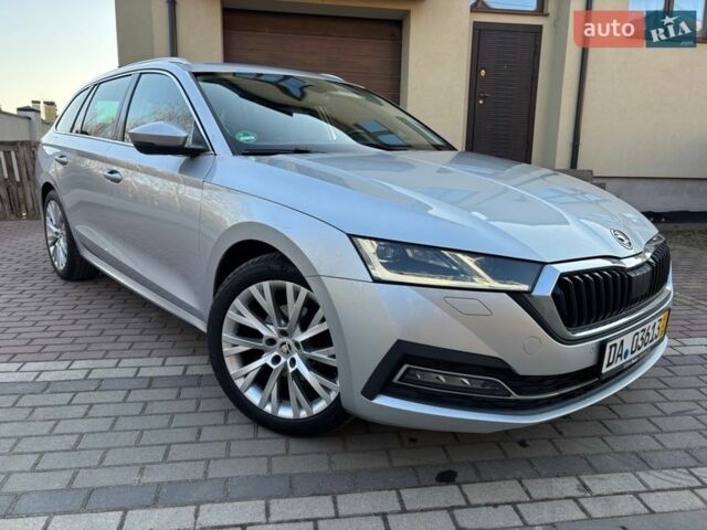 Серый Шкода Октавия, объемом двигателя 2 л и пробегом 230 тыс. км за 19000 $, фото 1 на Automoto.ua