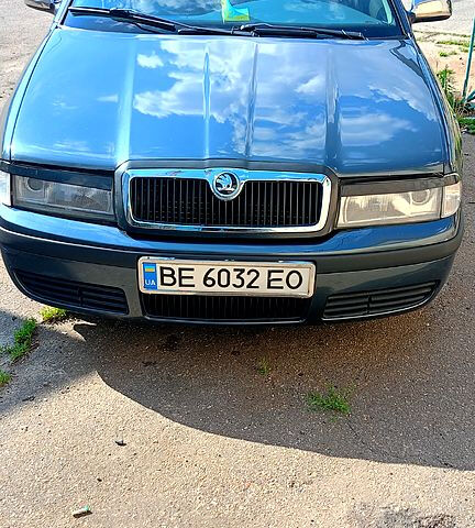 Серый Шкода Октавия, объемом двигателя 1.9 л и пробегом 350 тыс. км за 3500 $, фото 1 на Automoto.ua