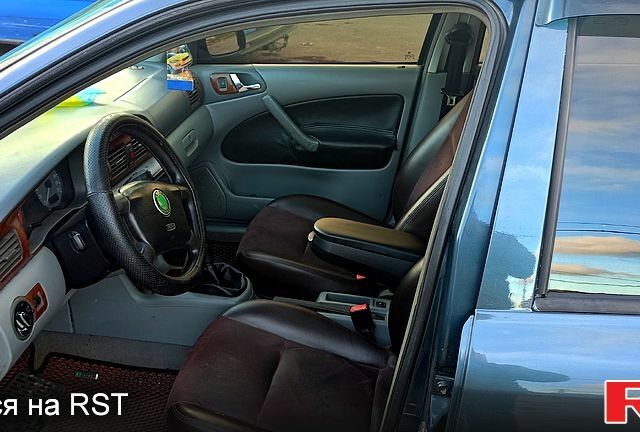 Серый Шкода Октавия, объемом двигателя 1.9 л и пробегом 450 тыс. км за 2850 $, фото 1 на Automoto.ua