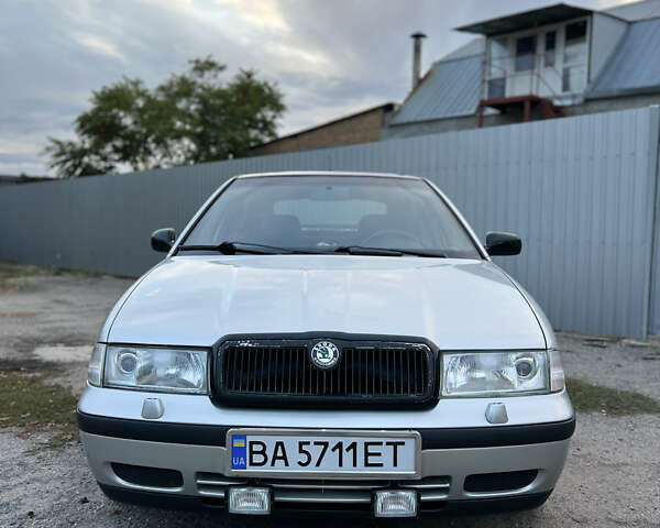 Шкода Октавия 2000 в Кропивницком (Кировограде) на Automoto.ua Серый Шкода Октавия, объемом двигателя 1.9 л и пробегом 330 тыс. км за 4000 $, фото 1 на Automoto.ua
