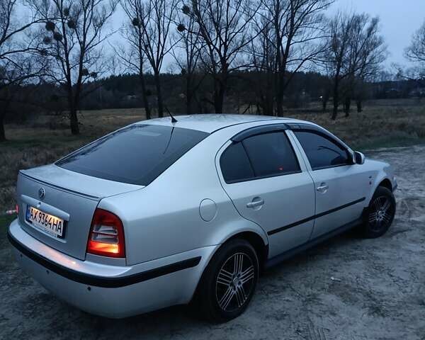 Серый Шкода Октавия, объемом двигателя 1.98 л и пробегом 253 тыс. км за 2950 $, фото 1 на Automoto.ua