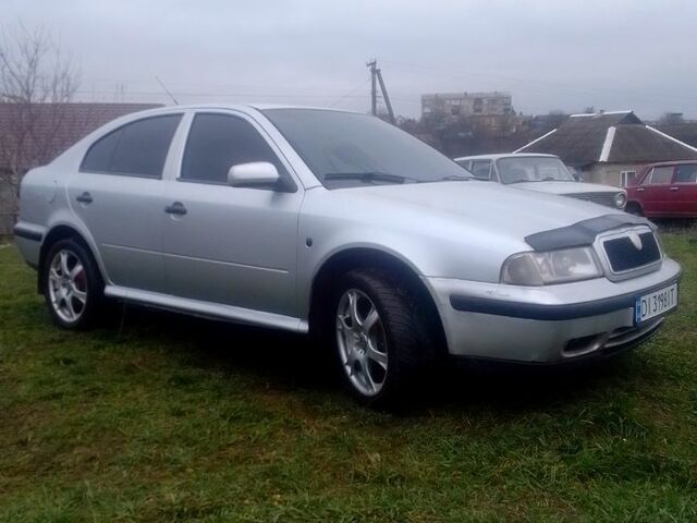 Сірий Шкода Октавія, об'ємом двигуна 1.6 л та пробігом 0 тис. км за 3200 $, фото 1 на Automoto.ua