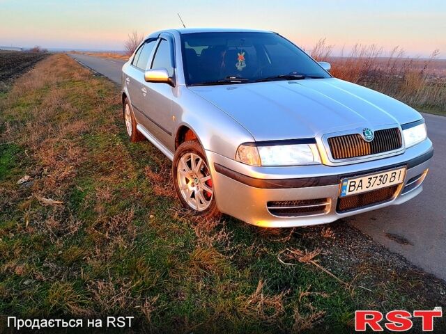 Серый Шкода Октавия, объемом двигателя 1.6 л и пробегом 300 тыс. км за 4700 $, фото 1 на Automoto.ua