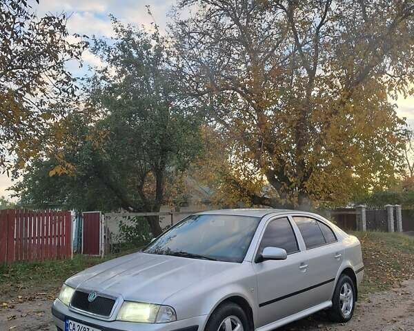 Серый Шкода Октавия, объемом двигателя 1.78 л и пробегом 283 тыс. км за 3700 $, фото 1 на Automoto.ua