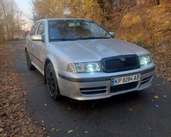 Серый Шкода Октавия, объемом двигателя 1.78 л и пробегом 256 тыс. км за 4900 $, фото 1 на Automoto.ua