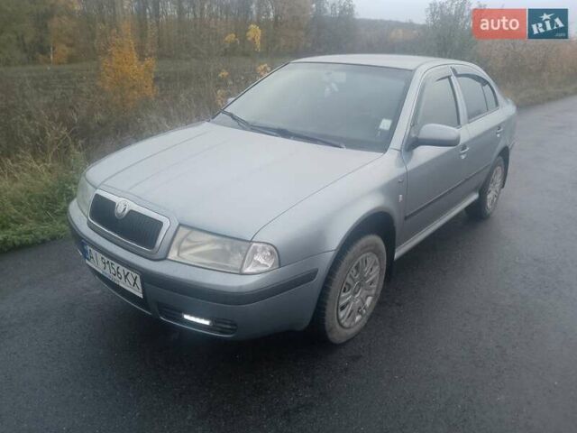 Серый Шкода Октавия, объемом двигателя 2 л и пробегом 360 тыс. км за 5100 $, фото 1 на Automoto.ua