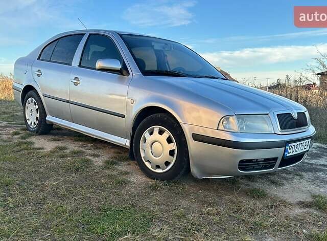 Сірий Шкода Октавія, об'ємом двигуна 1.9 л та пробігом 437 тис. км за 3800 $, фото 1 на Automoto.ua