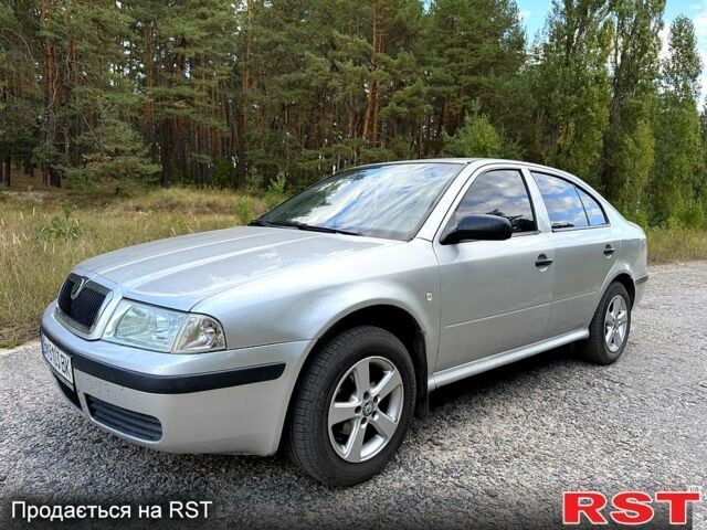 Серый Шкода Октавия, объемом двигателя 1.6 л и пробегом 215 тыс. км за 4450 $, фото 1 на Automoto.ua