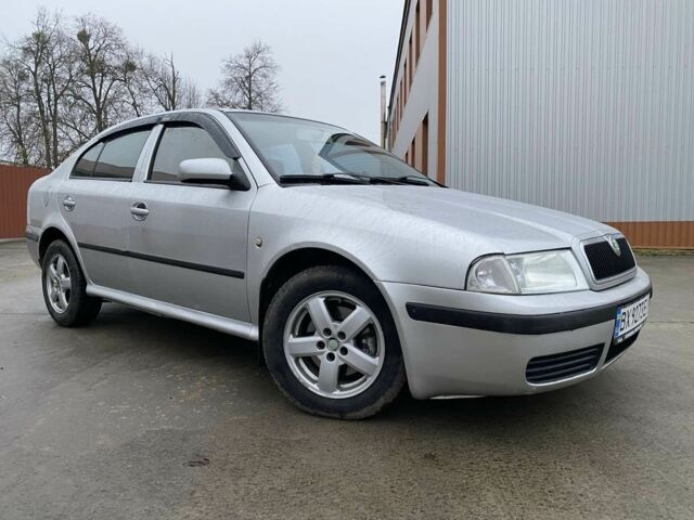 Серый Шкода Октавия, объемом двигателя 2 л и пробегом 188 тыс. км за 3800 $, фото 1 на Automoto.ua