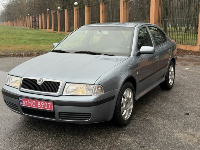 Серый Шкода Октавия, объемом двигателя 2 л и пробегом 159 тыс. км за 6500 $, фото 1 на Automoto.ua