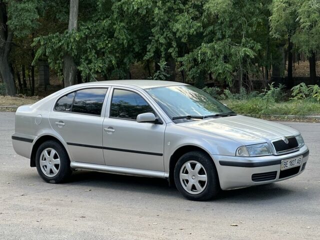 Сірий Шкода Октавія, об'ємом двигуна 1.6 л та пробігом 237 тис. км за 4850 $, фото 1 на Automoto.ua