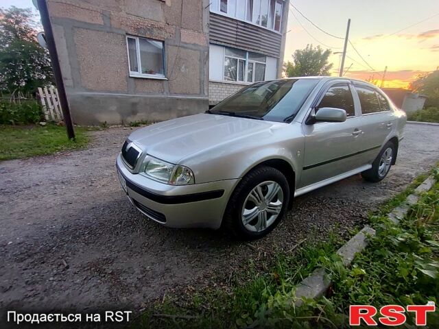 Серый Шкода Октавия, объемом двигателя 1.6 л и пробегом 308 тыс. км за 5550 $, фото 1 на Automoto.ua