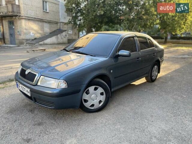 Серый Шкода Октавия, объемом двигателя 1.8 л и пробегом 248 тыс. км за 5600 $, фото 1 на Automoto.ua