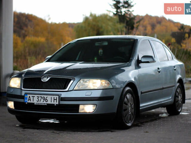 Шкода Октавия 2004 в Кременце на Automoto.ua Серый Шкода Октавия, объемом двигателя 1.97 л и пробегом 320 тыс. км за 5250 $, фото 1 на Automoto.ua