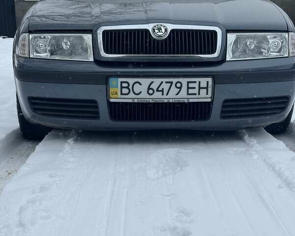 Серый Шкода Октавия, объемом двигателя 1.39 л и пробегом 180 тыс. км за 4600 $, фото 1 на Automoto.ua