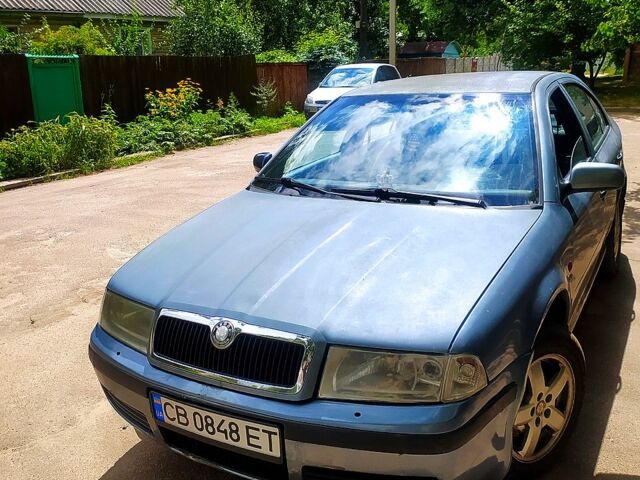 Шкода Октавия 2004 в Чернигове на Automoto.ua Серый Шкода Октавия, объемом двигателя 2 л и пробегом 318 тыс. км за 3400 $, фото 1 на Automoto.ua