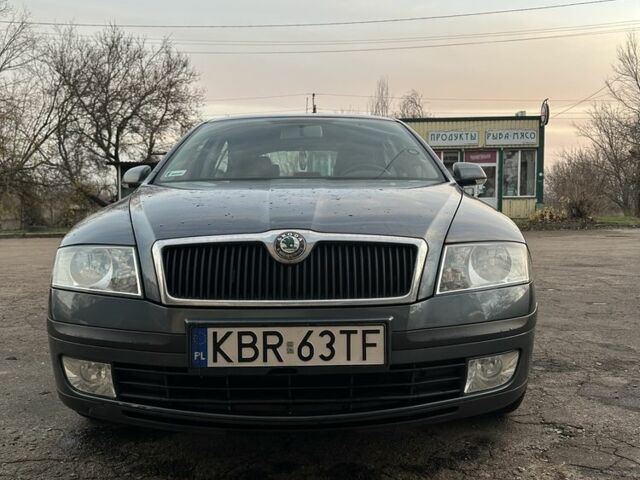 Серый Шкода Октавия, объемом двигателя 1.9 л и пробегом 257 тыс. км за 3600 $, фото 1 на Automoto.ua