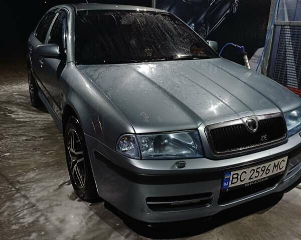 Серый Шкода Октавия, объемом двигателя 1.6 л и пробегом 280 тыс. км за 5200 $, фото 1 на Automoto.ua