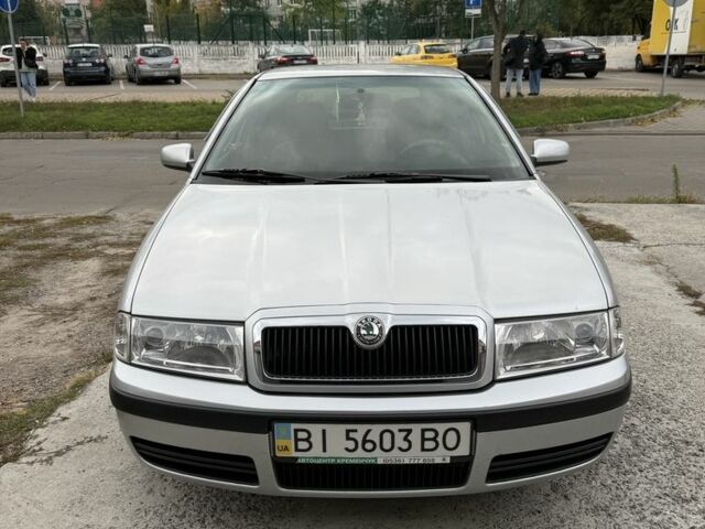 Серый Шкода Октавия, объемом двигателя 1.8 л и пробегом 196 тыс. км за 5500 $, фото 1 на Automoto.ua