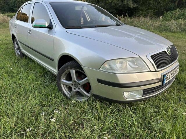 Серый Шкода Октавия, объемом двигателя 1.6 л и пробегом 377 тыс. км за 5200 $, фото 1 на Automoto.ua