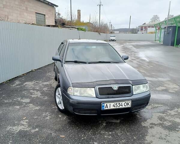 Серый Шкода Октавия, объемом двигателя 1.6 л и пробегом 234 тыс. км за 4500 $, фото 1 на Automoto.ua