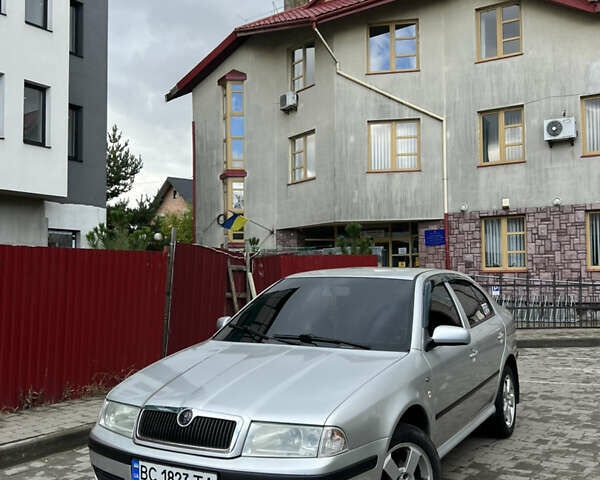 Сірий Шкода Октавія, об'ємом двигуна 1.6 л та пробігом 310 тис. км за 4300 $, фото 1 на Automoto.ua