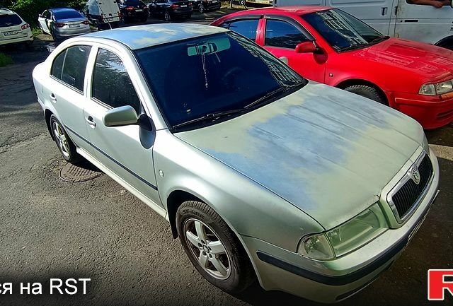 Сірий Шкода Октавія, об'ємом двигуна 1.8 л та пробігом 300 тис. км за 3400 $, фото 1 на Automoto.ua