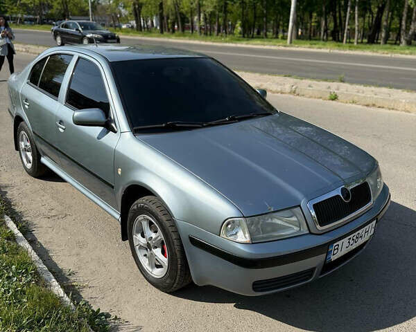 Серый Шкода Октавия, объемом двигателя 1.6 л и пробегом 250 тыс. км за 5200 $, фото 1 на Automoto.ua