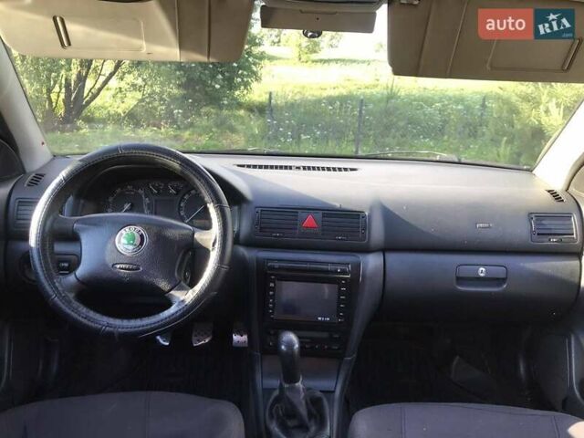 Сірий Шкода Октавія, об'ємом двигуна 1.6 л та пробігом 277 тис. км за 3800 $, фото 1 на Automoto.ua