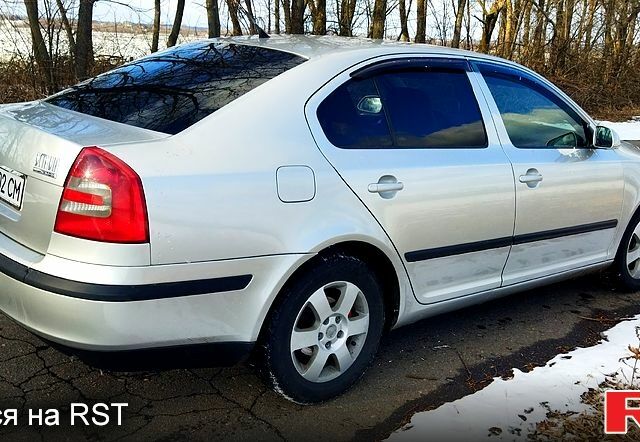 Сірий Шкода Октавія, об'ємом двигуна 2 л та пробігом 210 тис. км за 5500 $, фото 1 на Automoto.ua