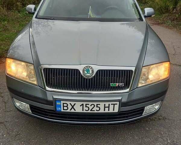 Серый Шкода Октавия, объемом двигателя 1.6 л и пробегом 303 тыс. км за 5800 $, фото 1 на Automoto.ua