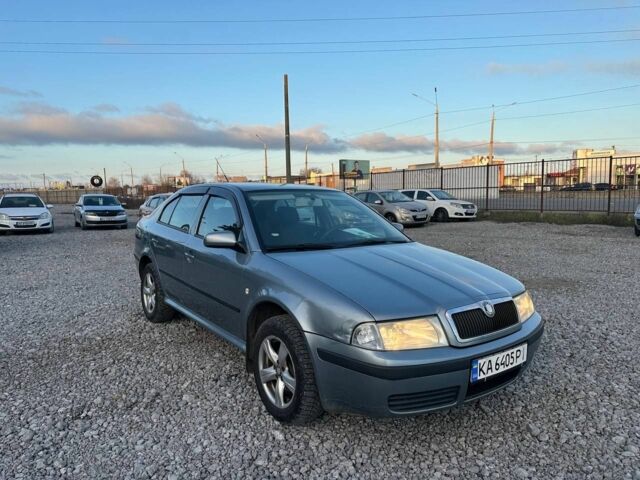 Сірий Шкода Октавія, об'ємом двигуна 1.6 л та пробігом 223 тис. км за 3999 $, фото 1 на Automoto.ua
